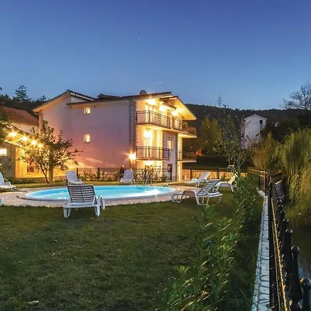 Serene With Pool, Bbq, And Authentic Tavern Surrounded By Nature فيلة