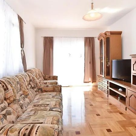 Serene With Pool, Bbq, And Authentic Tavern Surrounded By Nature * Trilj